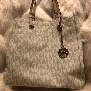 MK Purse
